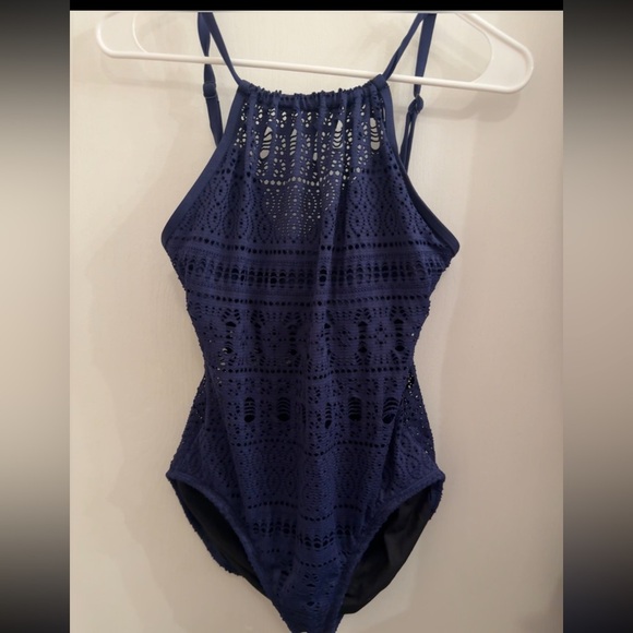 Aqua Green Crochet High Neck One-
piece Navy Swimsuit size medium - Picture 5 of 11